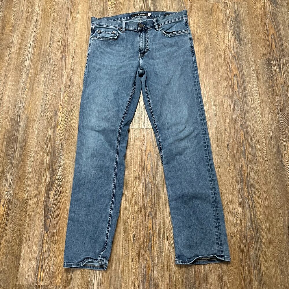 Banana Republic Jeans - Men Size 34x32 - Slim Fit - Cotton Blend